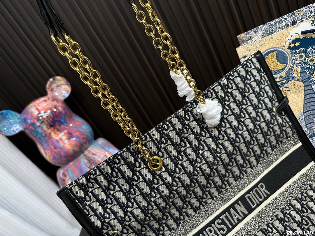 Replica Dior Bag 40*35CM