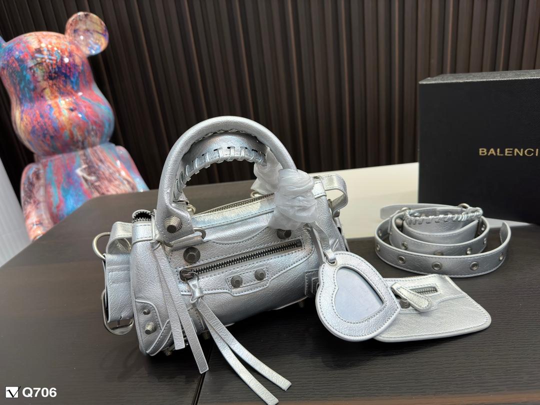 Replica Balenciaga Bag  23*13CM/28*15CM