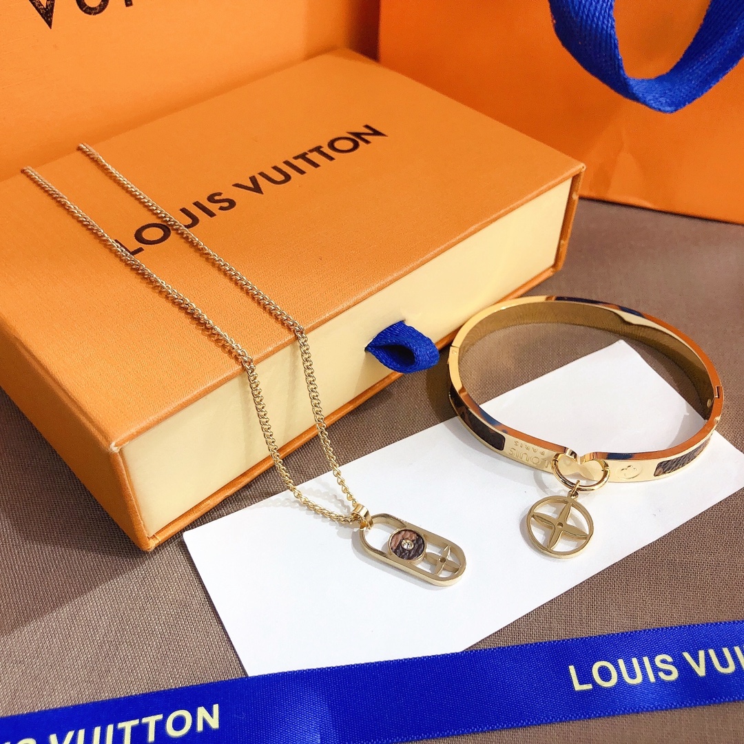 Replica LOUIS VUITTON Bangle