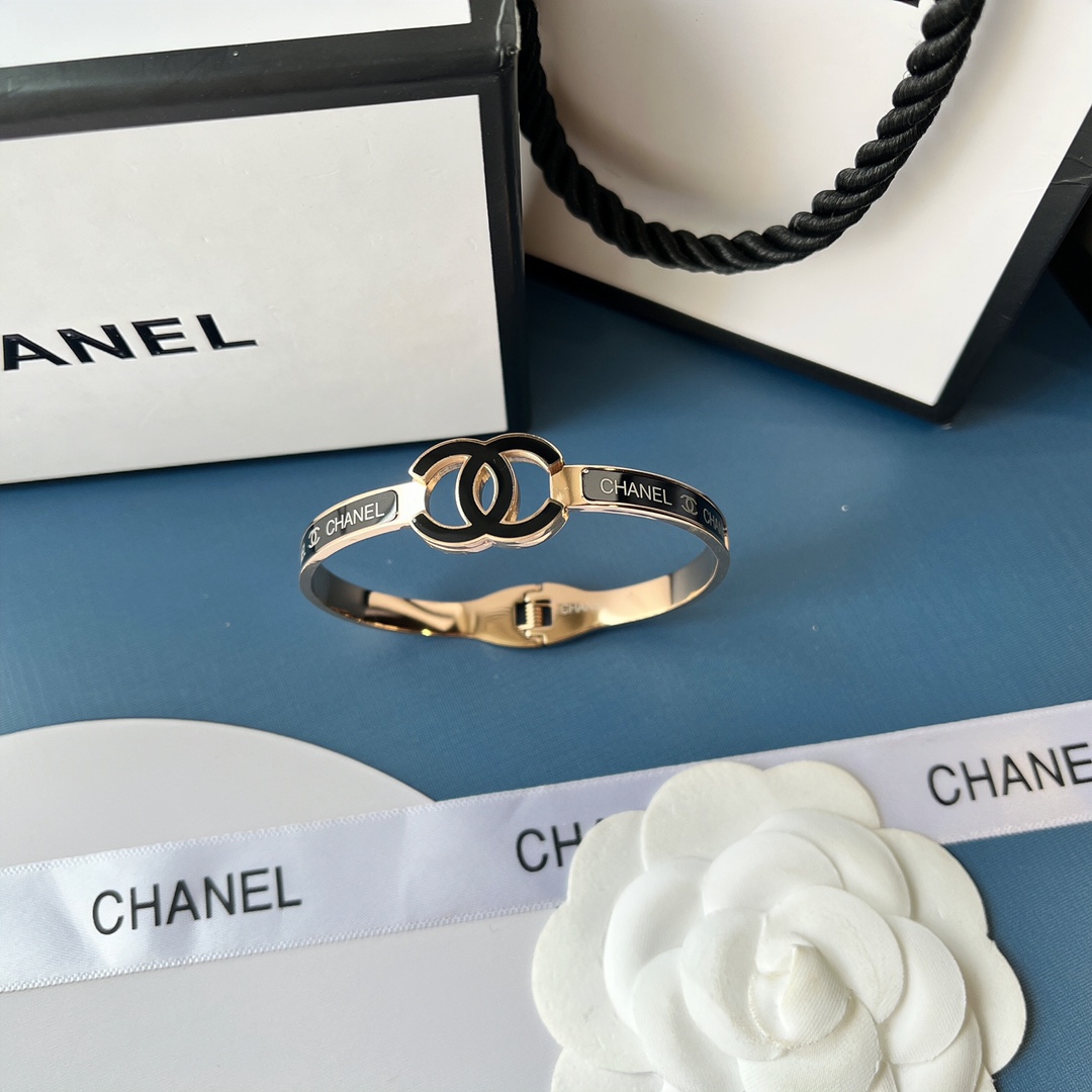 Replica CHANEL Bangle