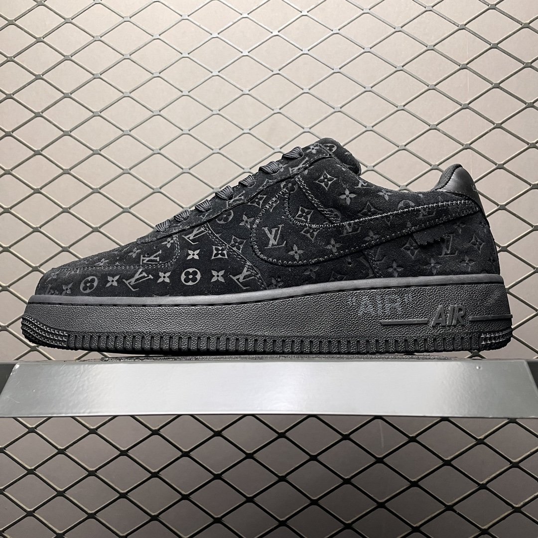 Replica Louis Vuitton Shoe Louis Vuitton x Nike Air Force Black Size 38-45 65PHIO53