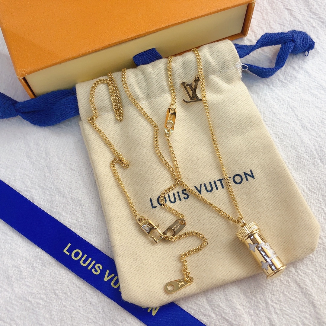 Replica LOUIS VUITTON Necklace