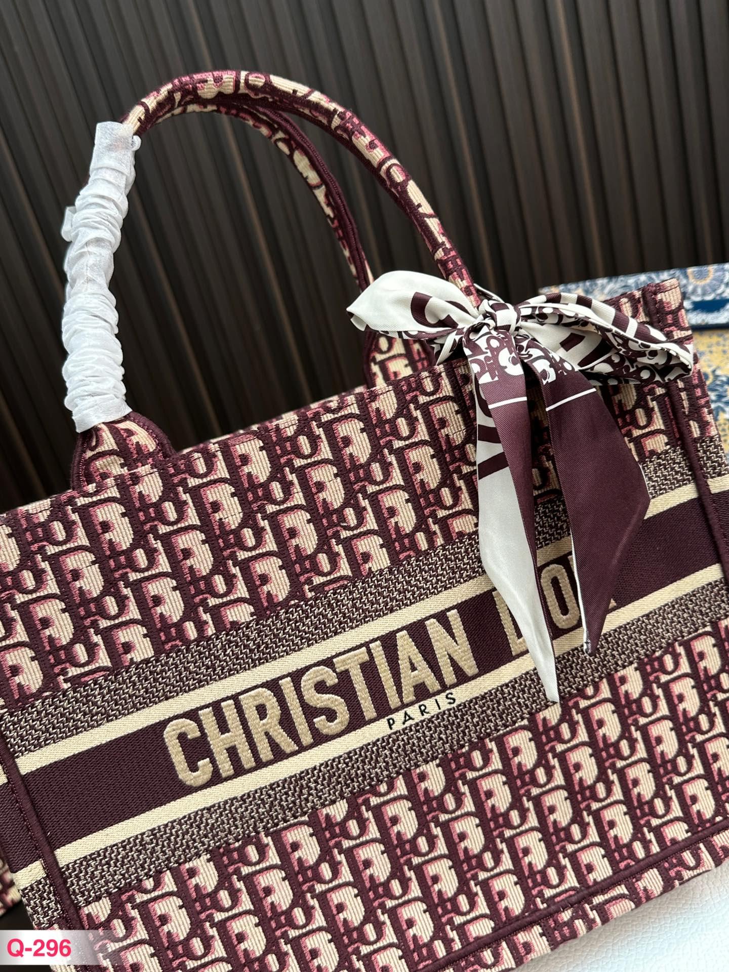 Replica Dior Bag 33*26CM/40*33CM