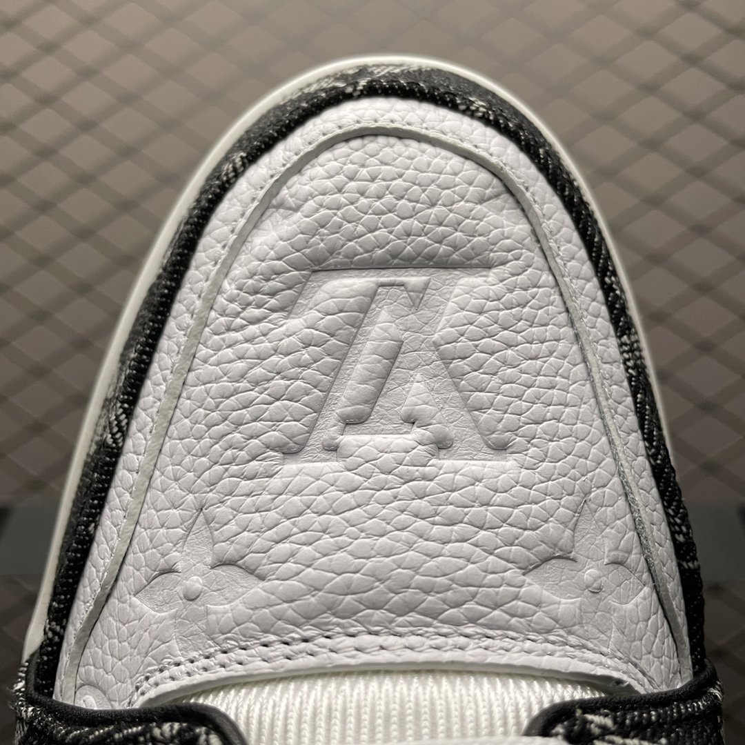 Replica Louis Vuitton Shoe Louis Vuitton Trail Sneaker LV BLACK SIZE 38-45_01886