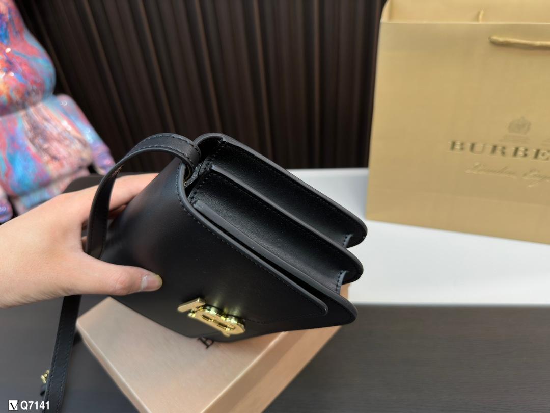 Replica Burberry Bag 21*11CM
