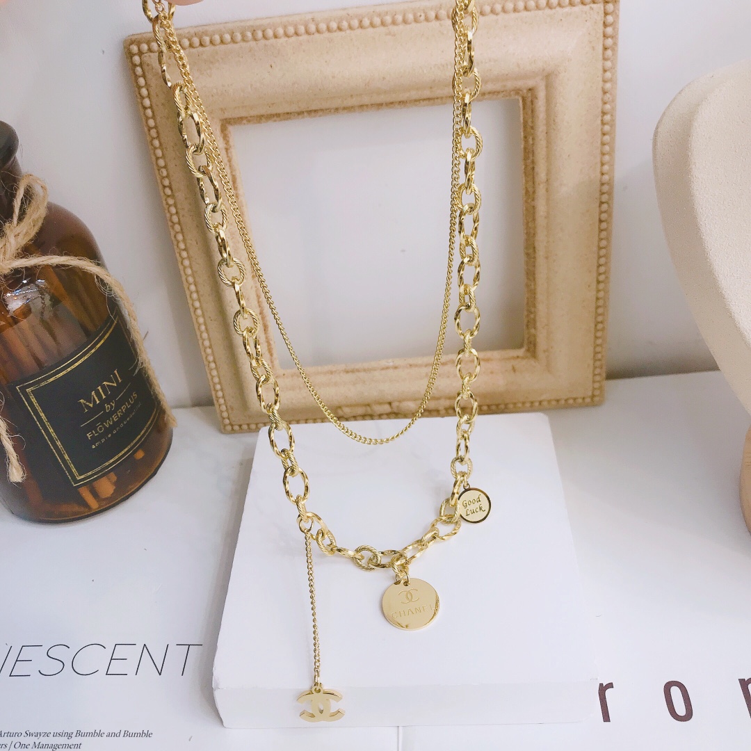Replica CHANEL Necklace
