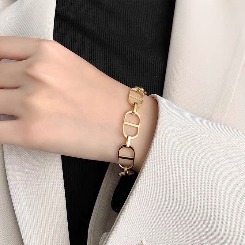 Replica DIOR Necklace