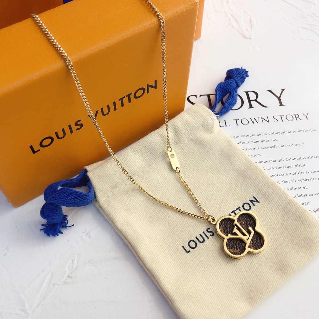 Replica LOUIS VUITTON Necklace