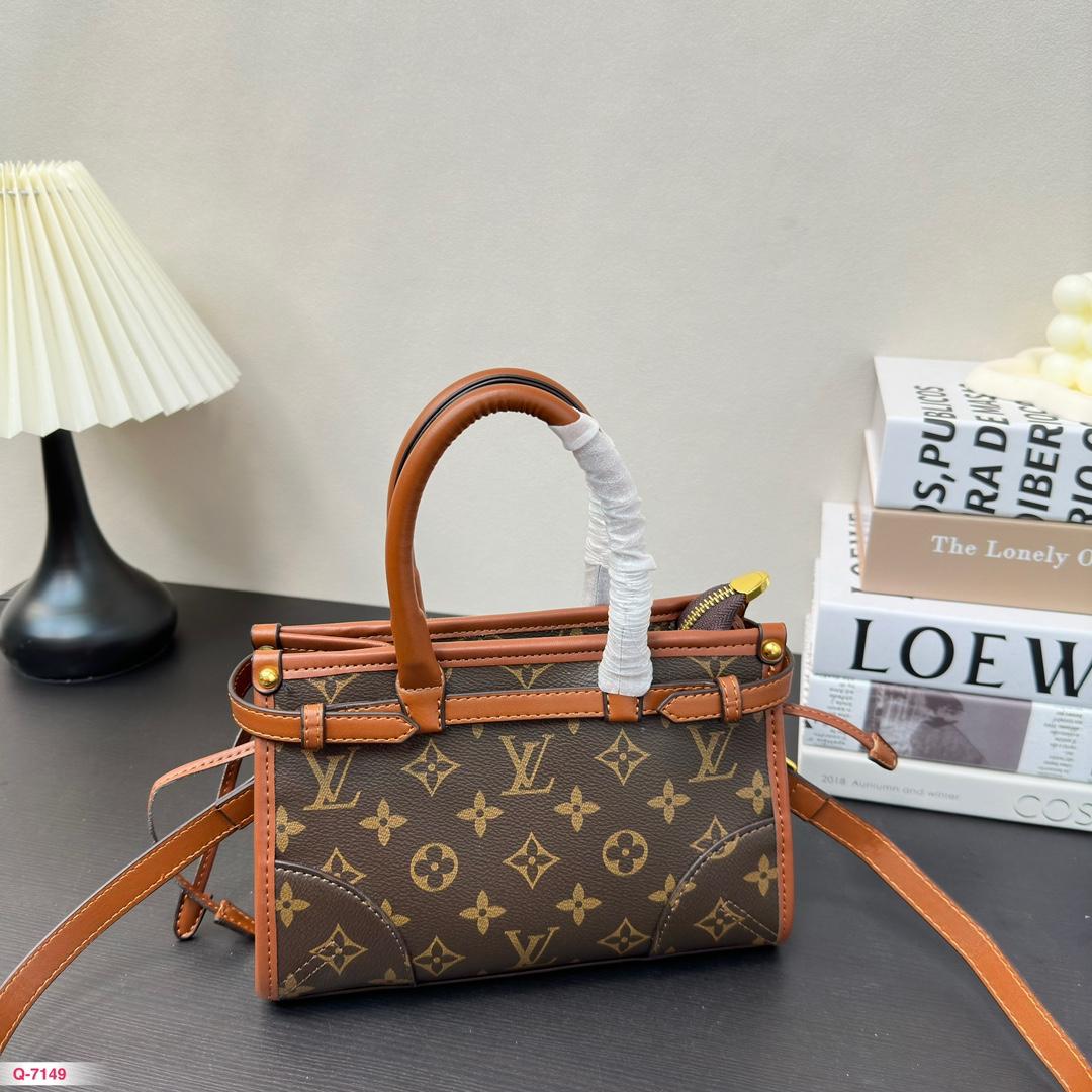 Replica Louis Vuitton Bag 23*15CM