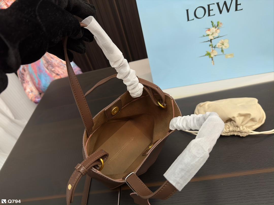 Replica LOEWE Bag 25*21CM/38*32CM