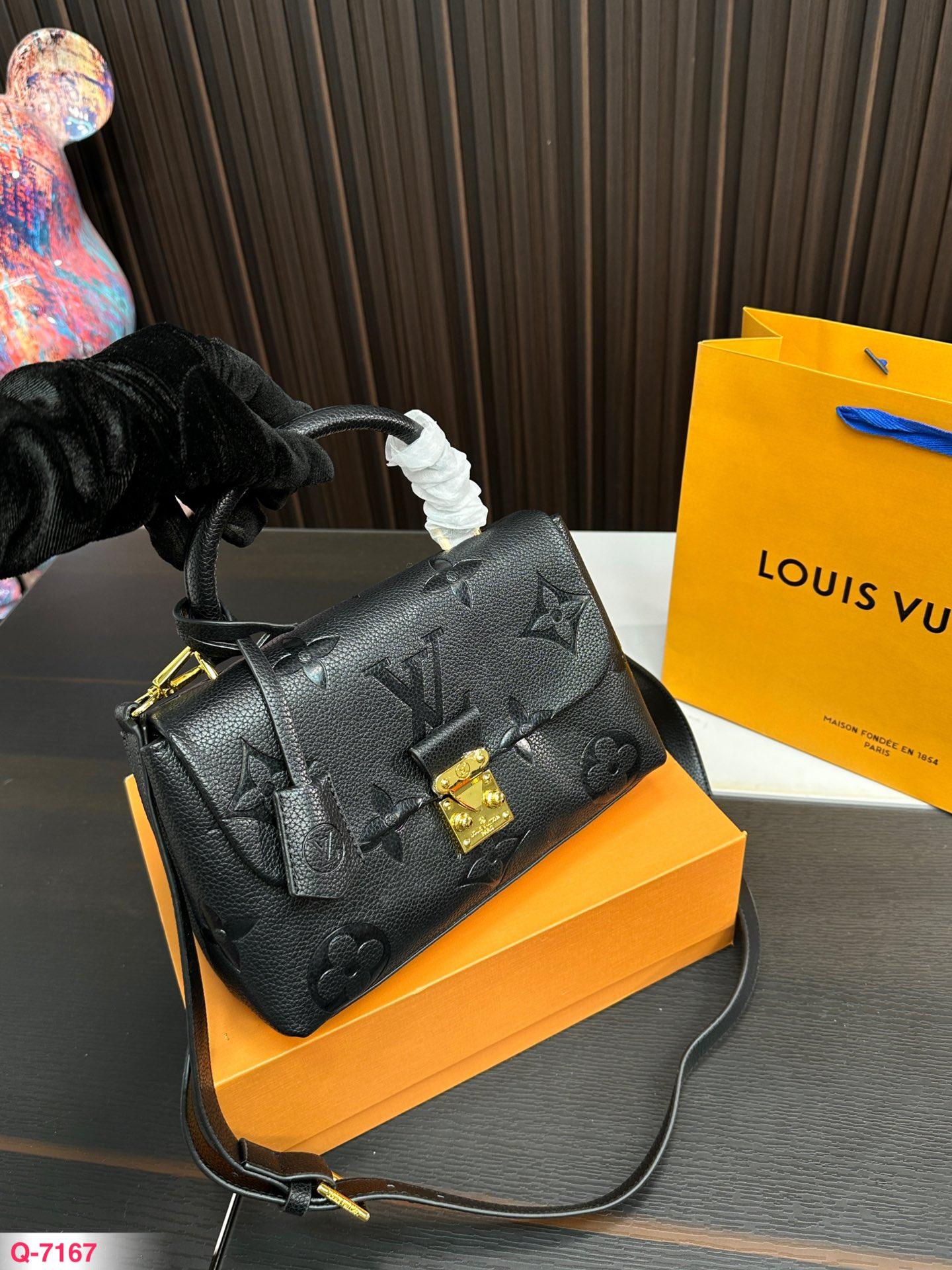 Replica Louis Vuitton Bag 24*15CM