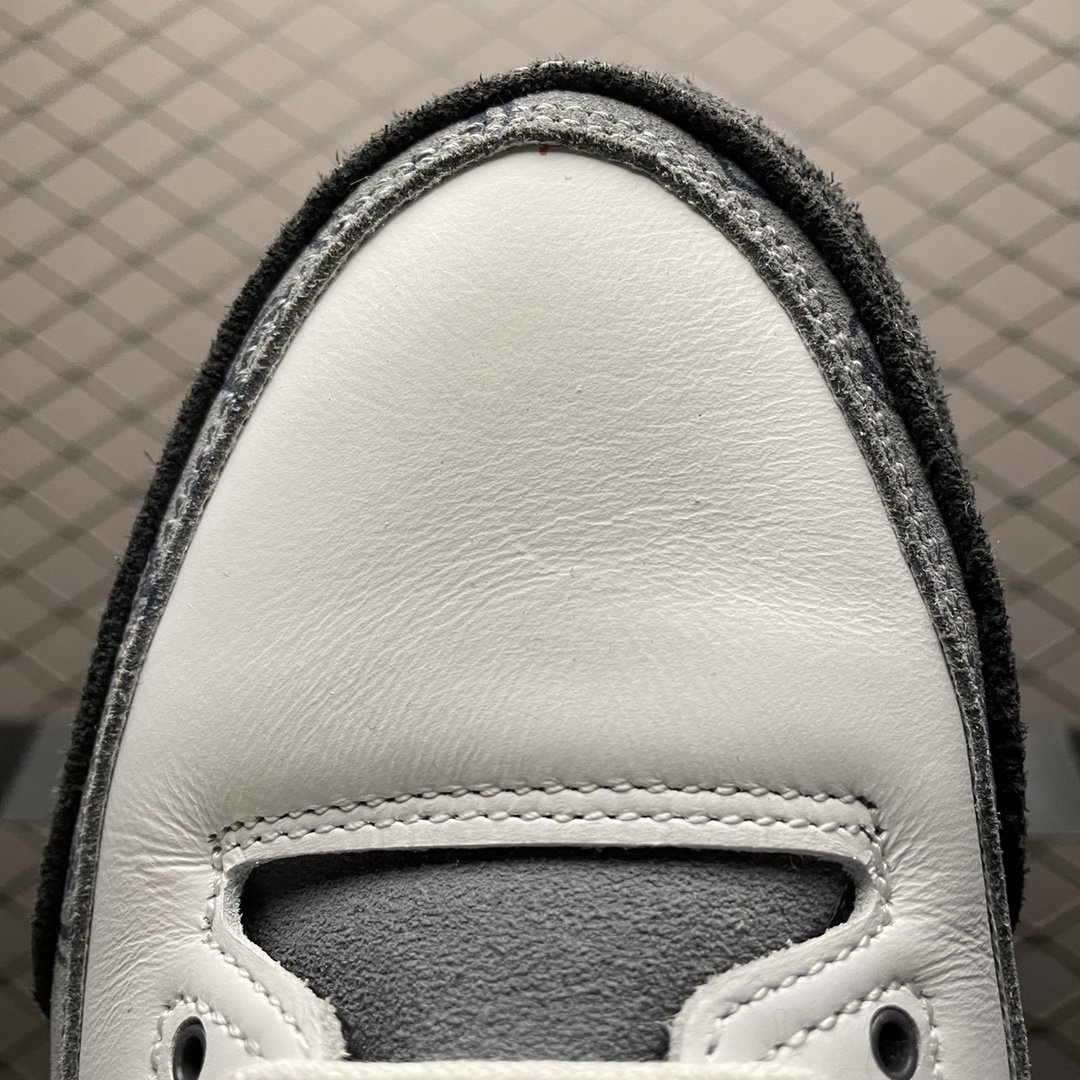 Replica Air Jordan Shoe KAWS x Air Jordan 3 AJ3 01031