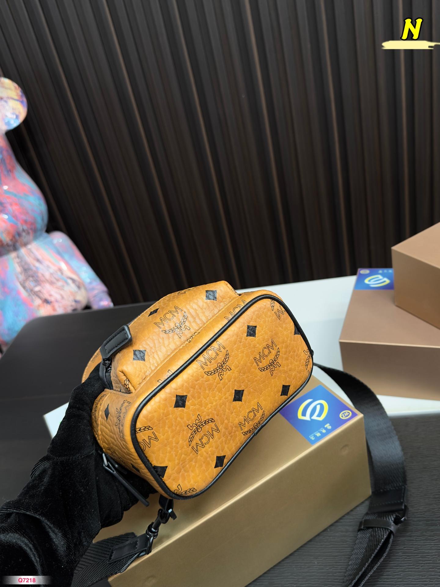 Replica MCM Bag 19*16CM