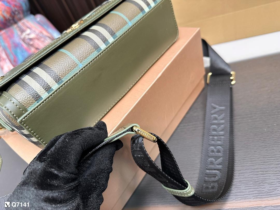 Replica Burberry Bag 24*15CM