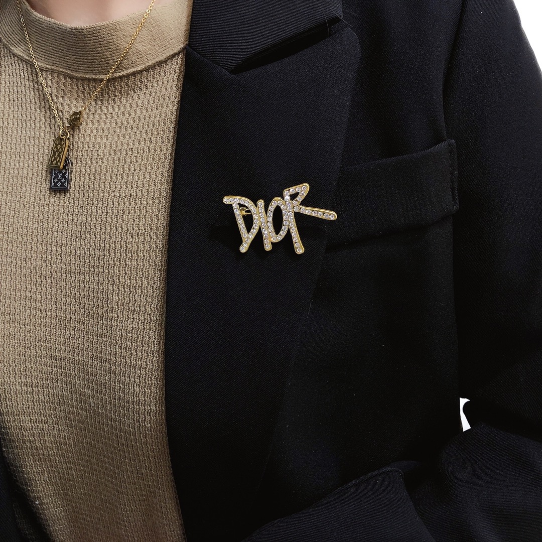 Replica DIOR Brooch