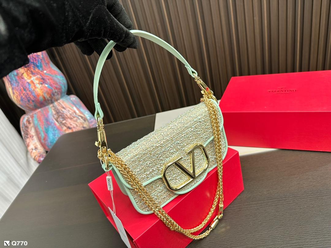 Replica Valentino Bag 20*11CM/27*13CM
