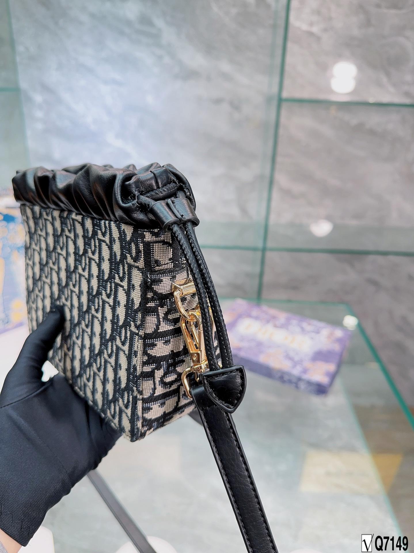 Replica Dior Bag 20*15CM