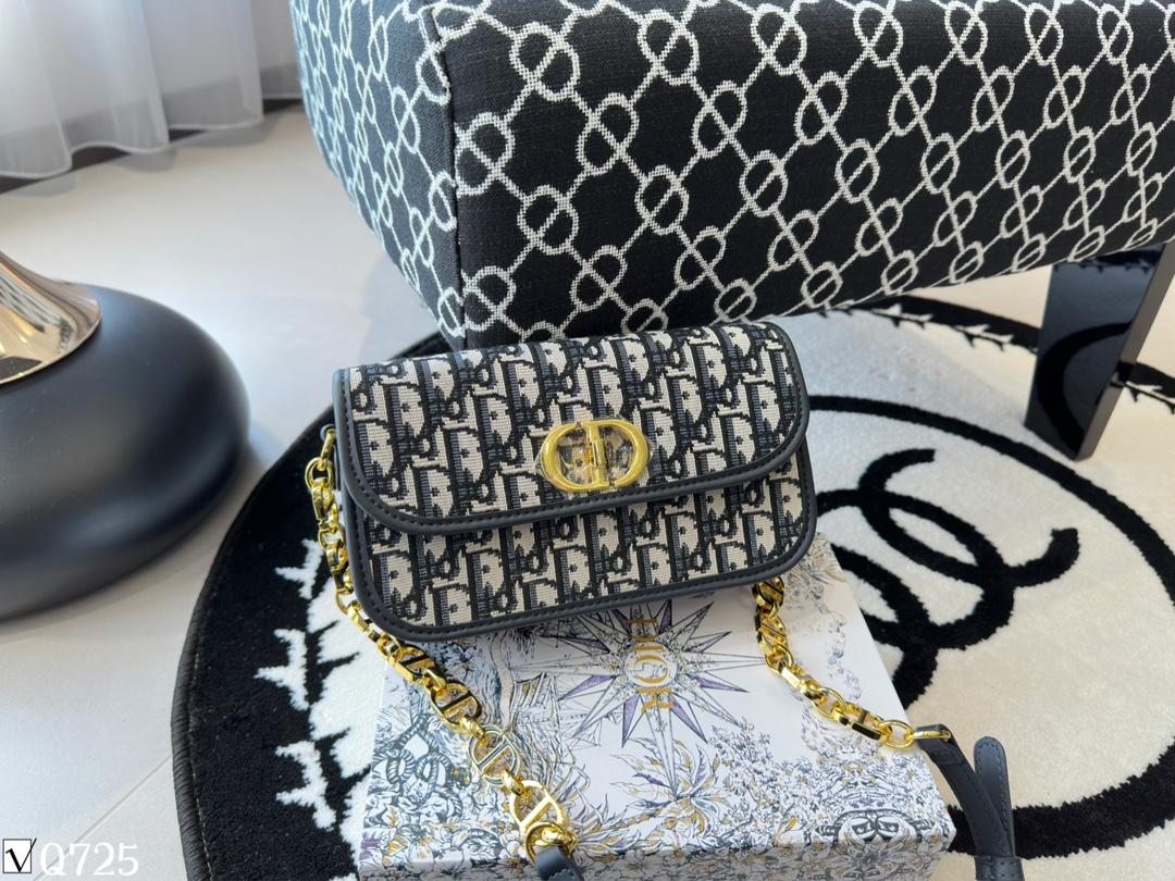 Replica Dior Bag