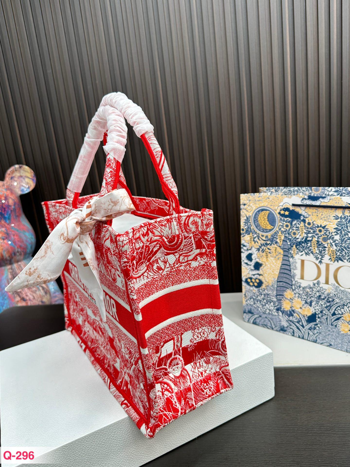 Replica Dior Bag 33*26CM/40*33CM
