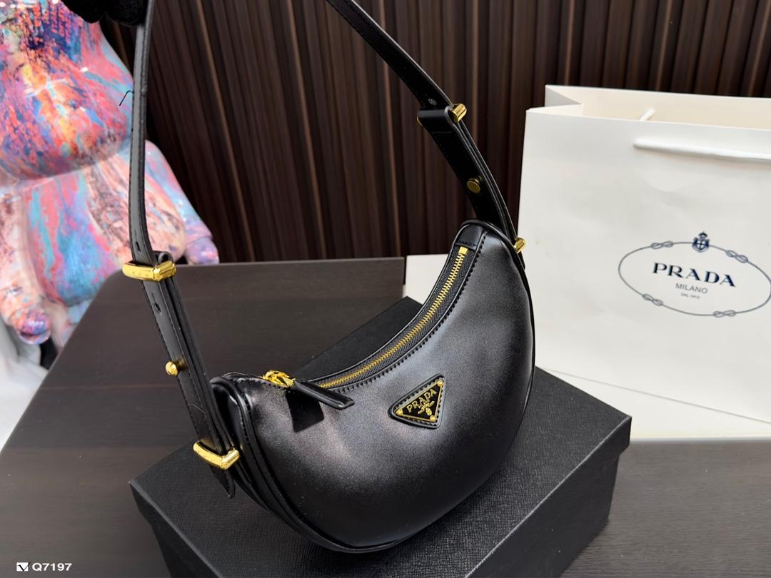 Replica Prada Bag 21*10CM