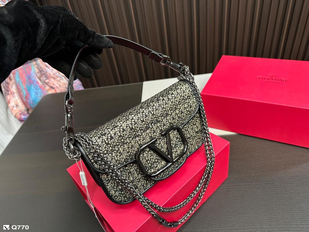 Replica Valentino Bag 20*11CM/27*13CM