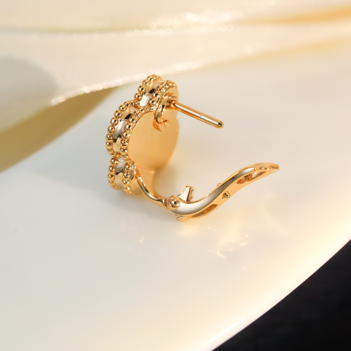 Replica VanCleef Arpels Earring