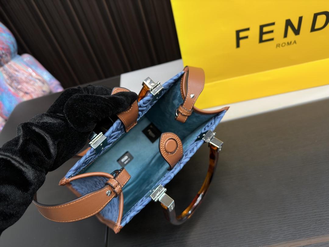 Replica Fendi Bag 22*22CM