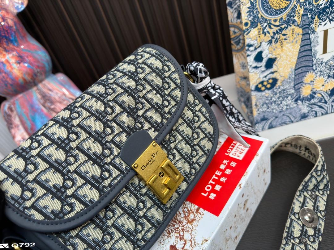 Replica Dior Bag 23*16CM