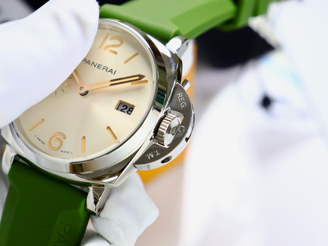 Replica Panerai Automatic Machine Watch 42MM