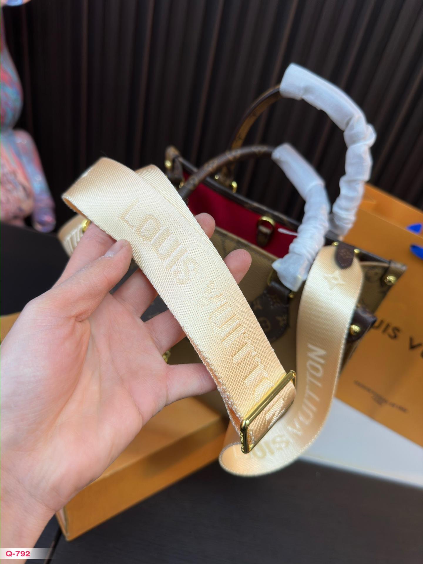 Replica Louis Vuitton Bag 19*25CM