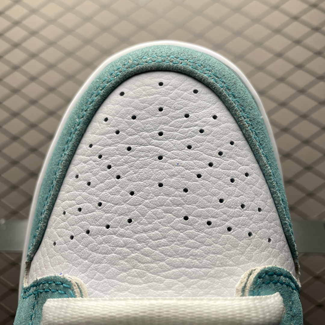 Replica Nike Dunk SB Shoe April Skateboards x Nike SB Dunk Low FD2562-400 Size 36-47.5