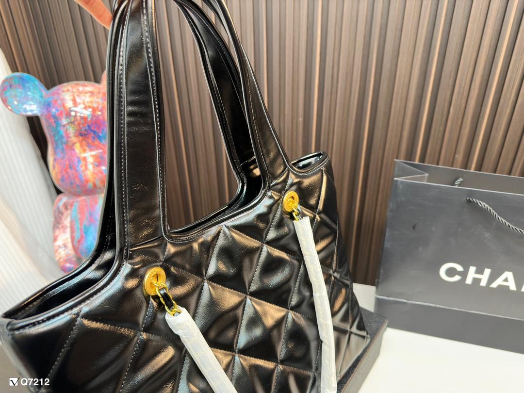 Replica Chanel Bag 28*34CM