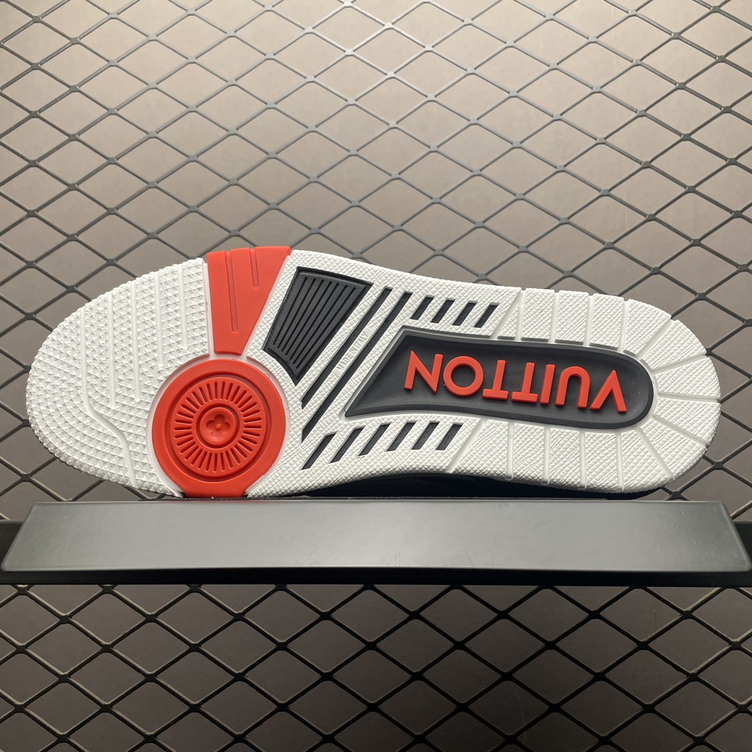 Replica Louis Vuitton Shoe Louis Vuitton LV Trainer ZP