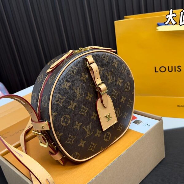 Replica Louis Vuitton Bag 21*20CM