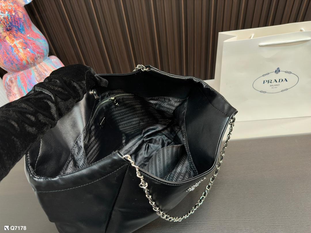 Replica Prada Bag 35*.27CM