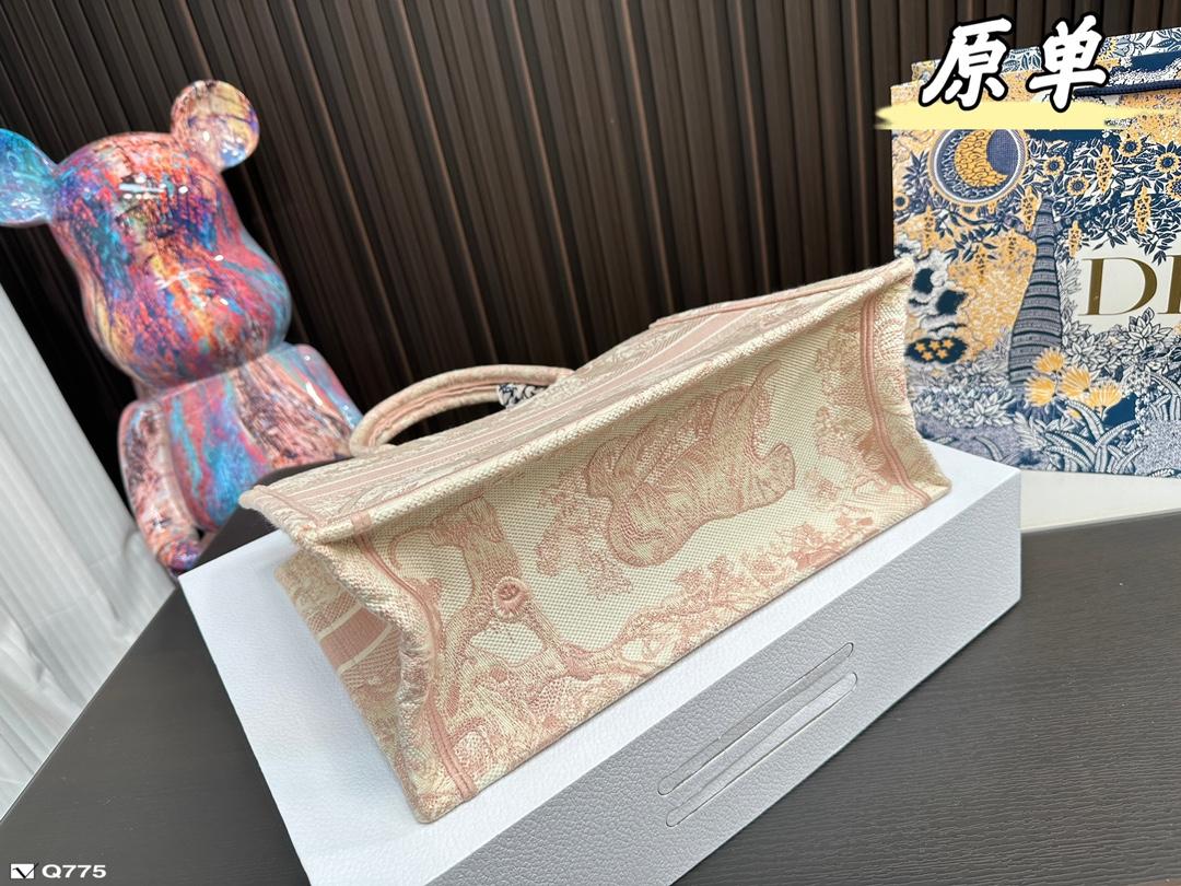 Replica Dior Bag  39*33CM/33*26CM/24*20CM