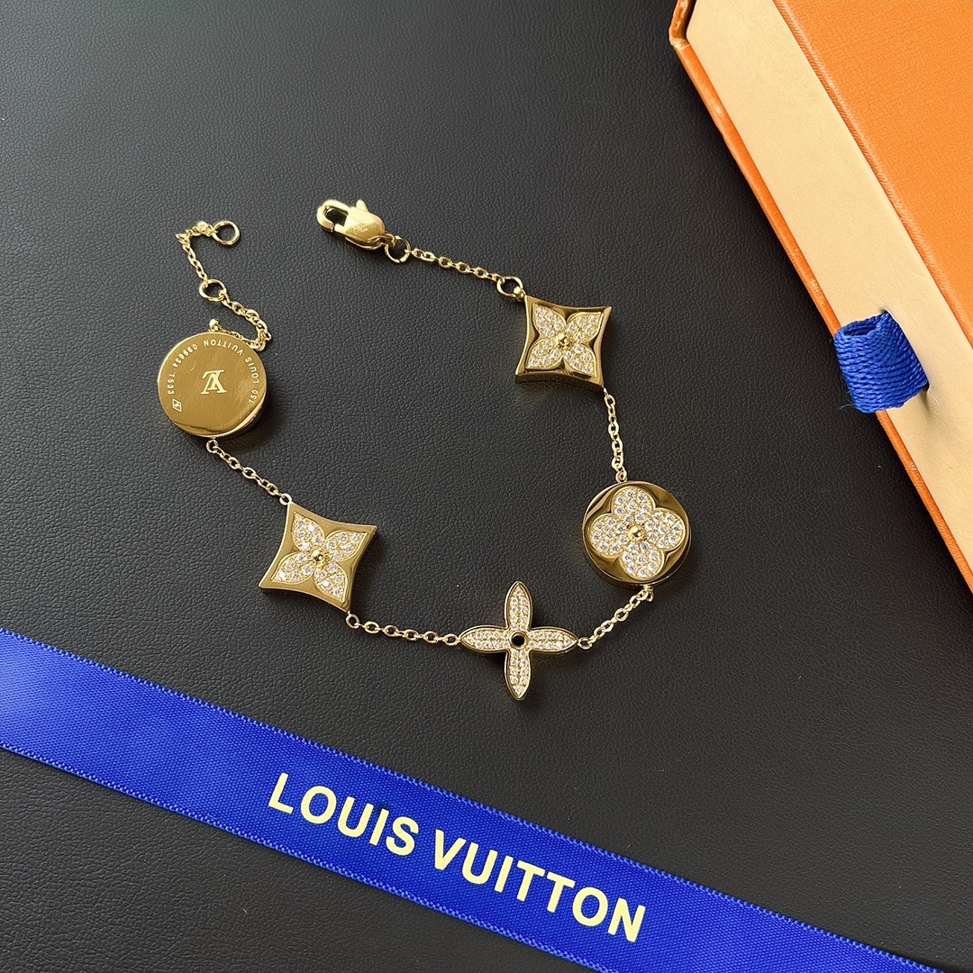 Replica LOUIS VUITTON Necklace