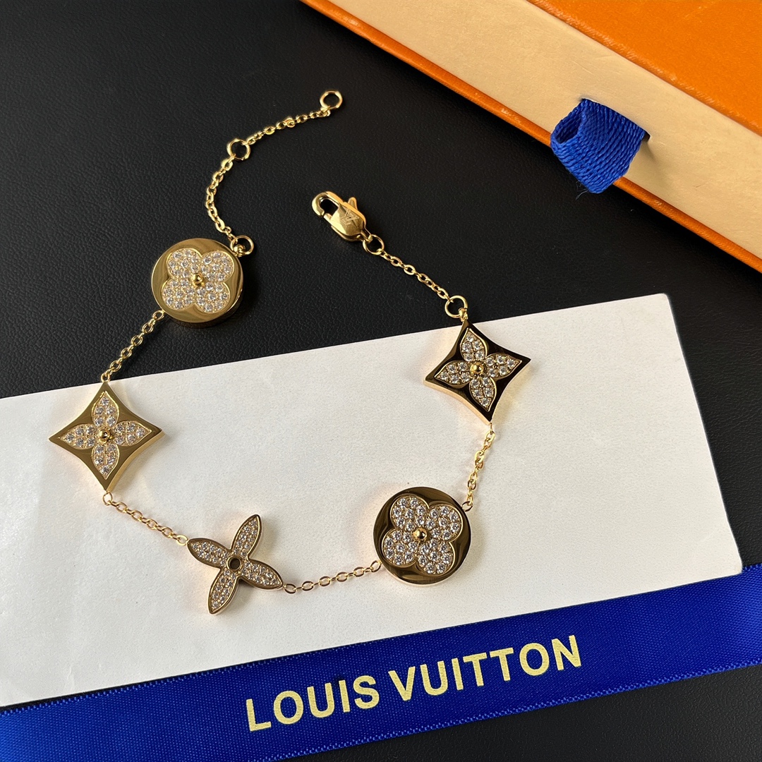 Replica LOUIS VUITTON Necklace