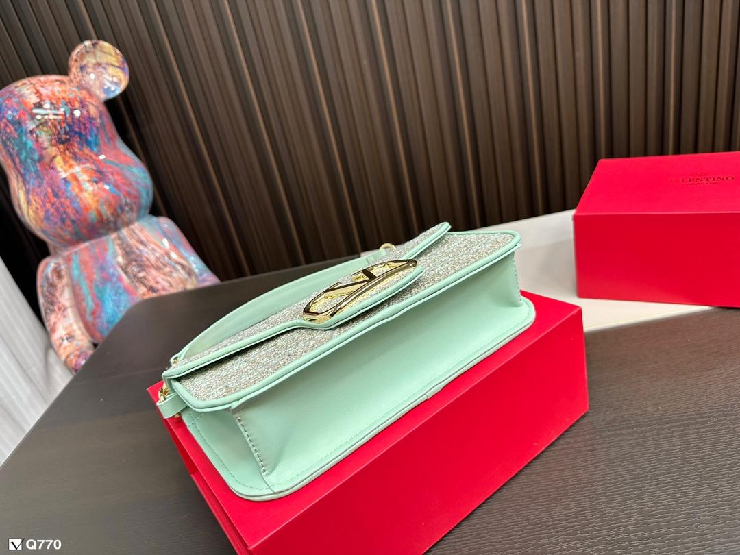 Replica Valentino Bag 20*11CM/27*13CM