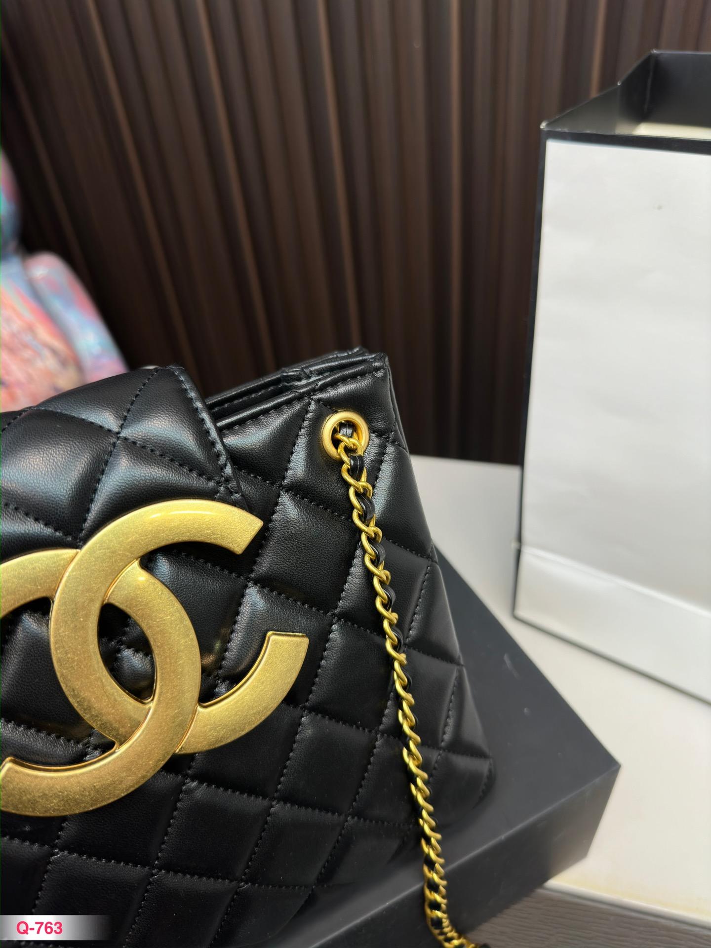 Replica Chanel Bag 19*21CM
