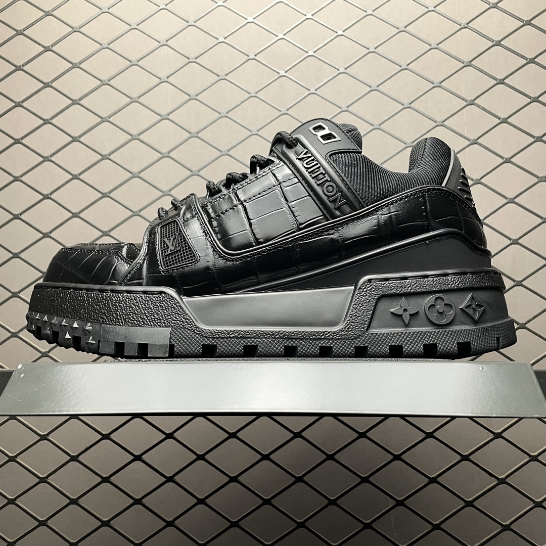Replica Louis Vuitton Shoe Louis Vuitton LV Trainer size 35-46e