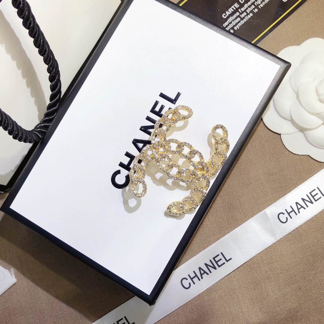 Replica CHANEL Brooch