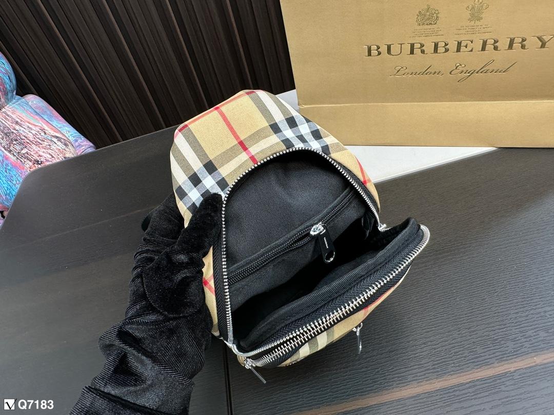 Replica Burberry Bag 15*30CM