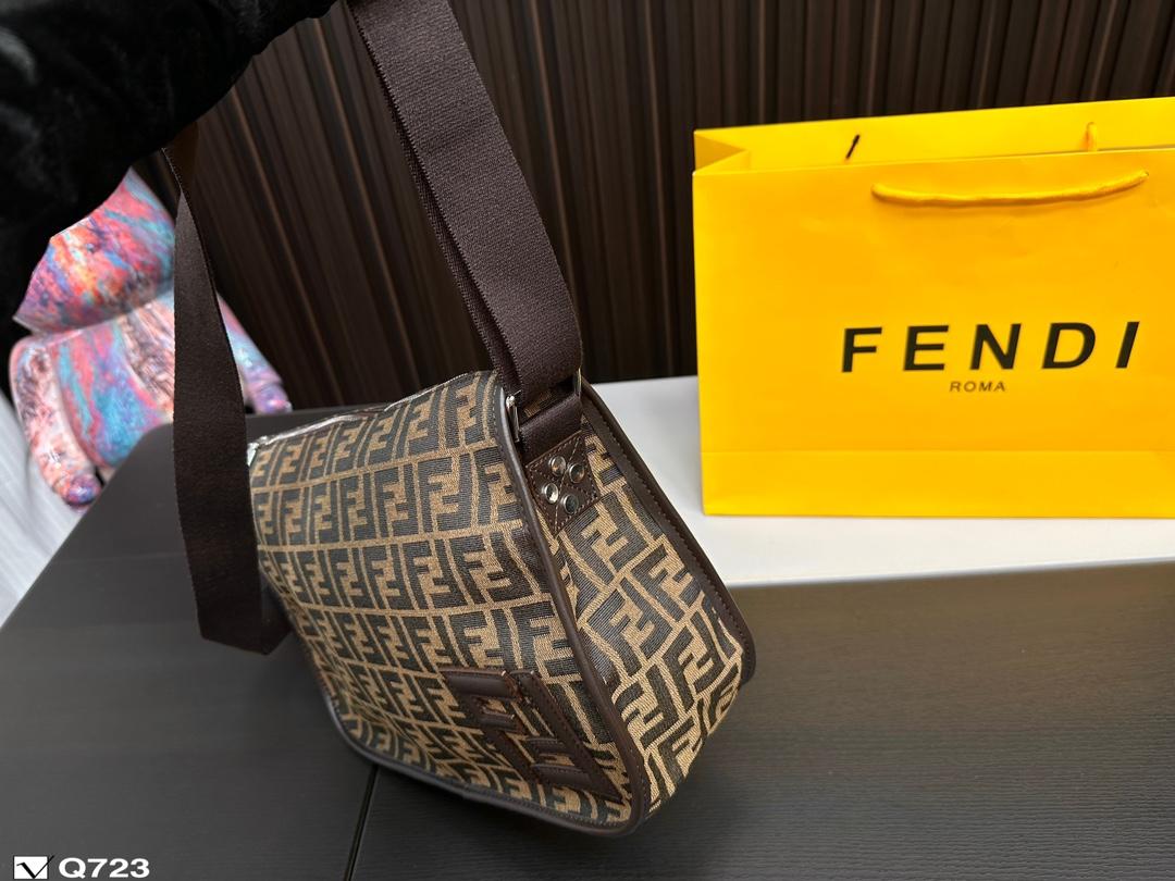 Replica Fendi Bag 34*23CM