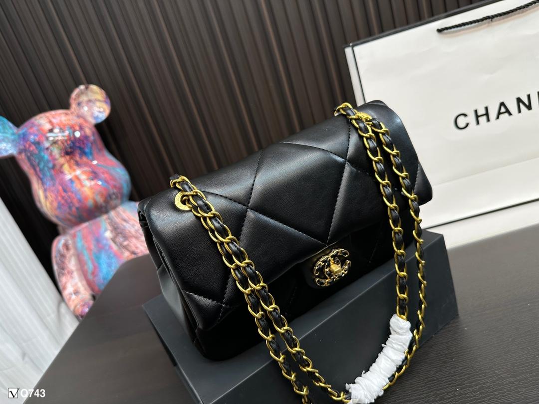Replica Chanel Bag 15*25CM