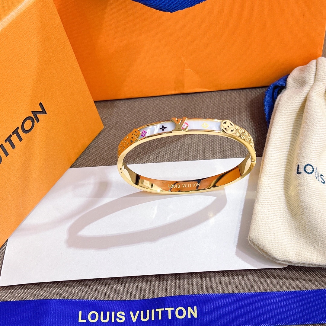 Replica LOUIS VUITTON Bangle