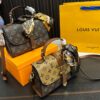 Replica Louis Vuitton Bag 22*15CM