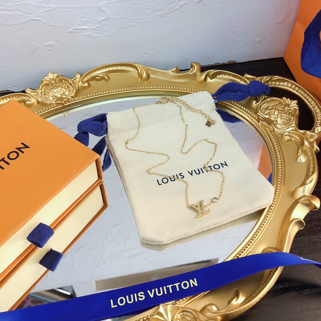 Replica LOUIS VUITTON Necklace