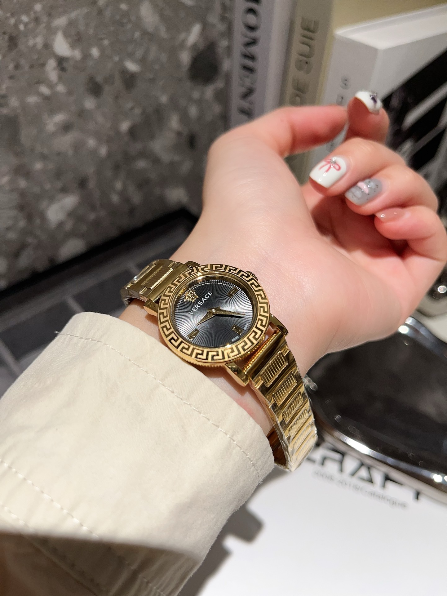 Replica Versace 904l Stainless Steel Quartz Watch 28MM