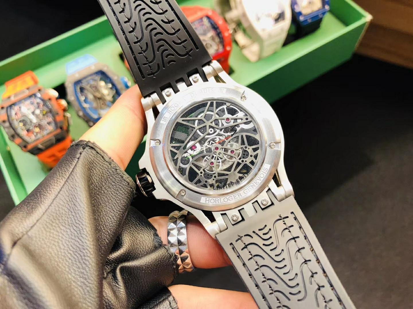 Replica Roger Dubuis 904l Stainless Steel Automatic Machine Watch 46MM